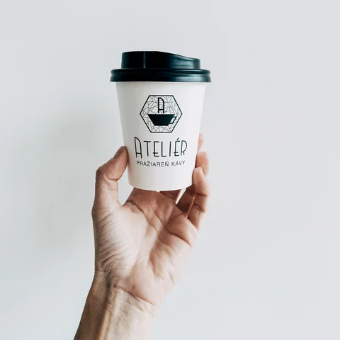 Ateliér - pražiareň kávy| reference - kelímky s potiskem | takeawaycup.cz