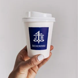 Becherovka becher zum mitnehmen | referenzen | takeawaycup.at