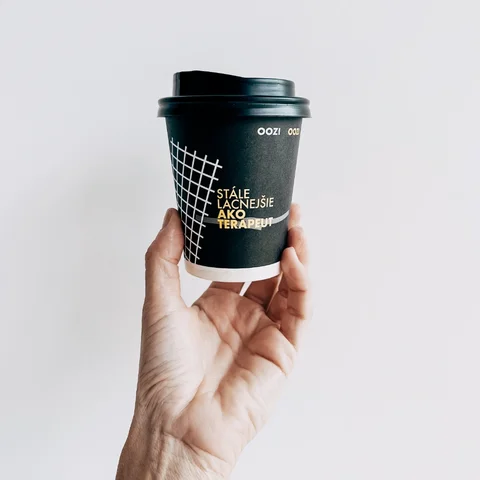 OOZI | referenzen - bedruckte Becher | takeawaycup.at