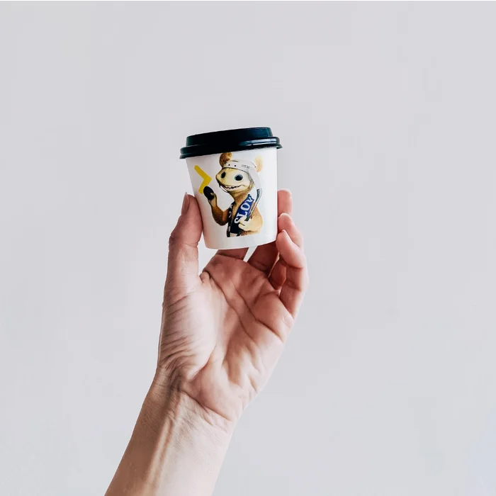 Raiffeisen bank becher zum mitnehnem | referenzen | takeawaycup.at